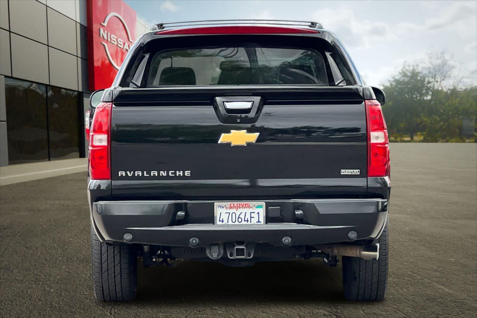 Thumbnail: 2012 Chevrolet Avalanche 1500 - 8