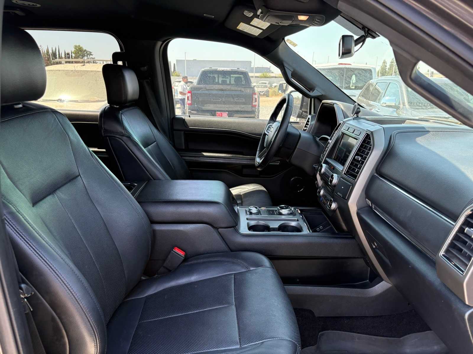 Thumbnail: 2018 Ford Expedition - 13