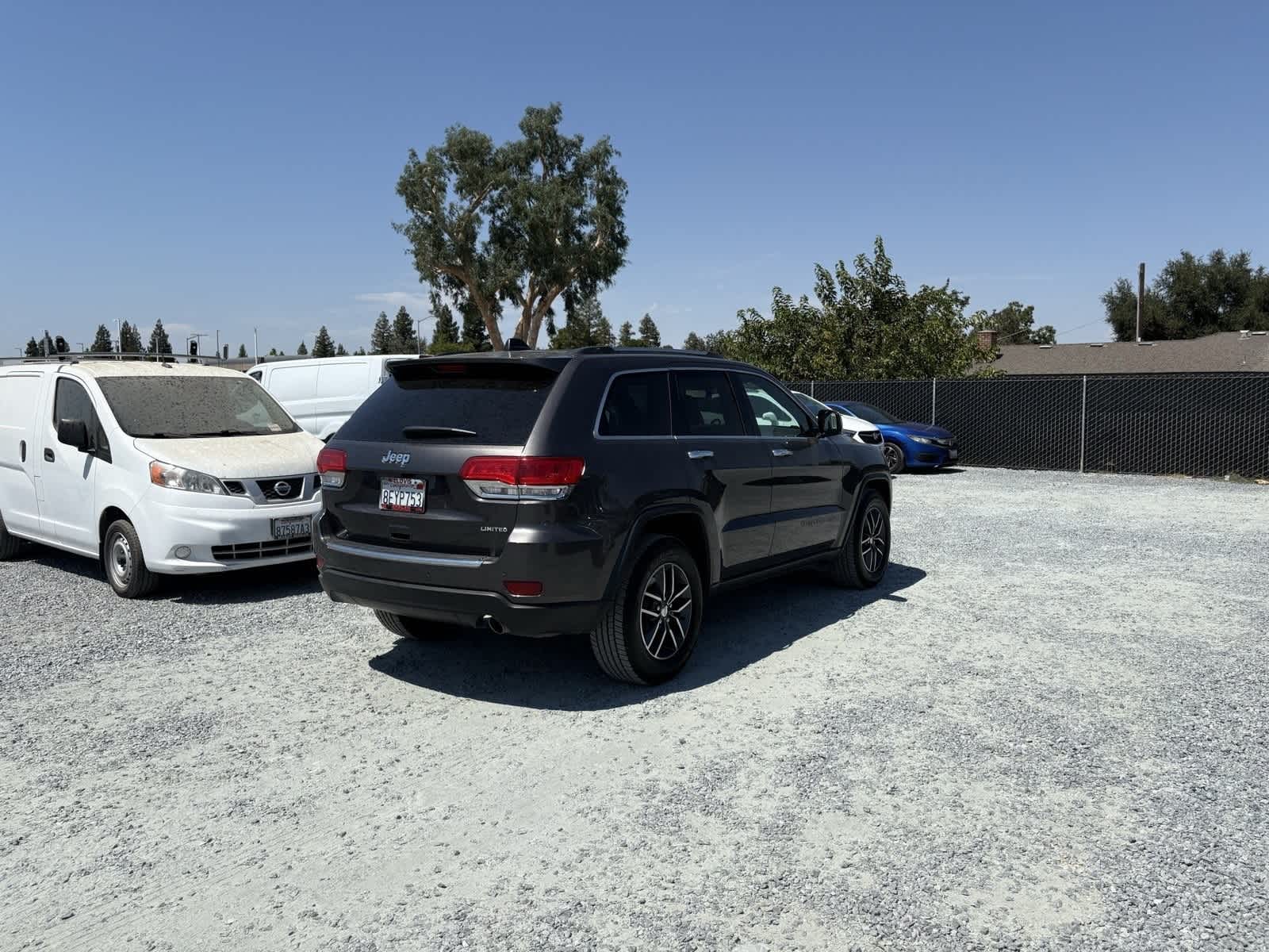 Thumbnail: 2018 Jeep Grand Cherokee - 7