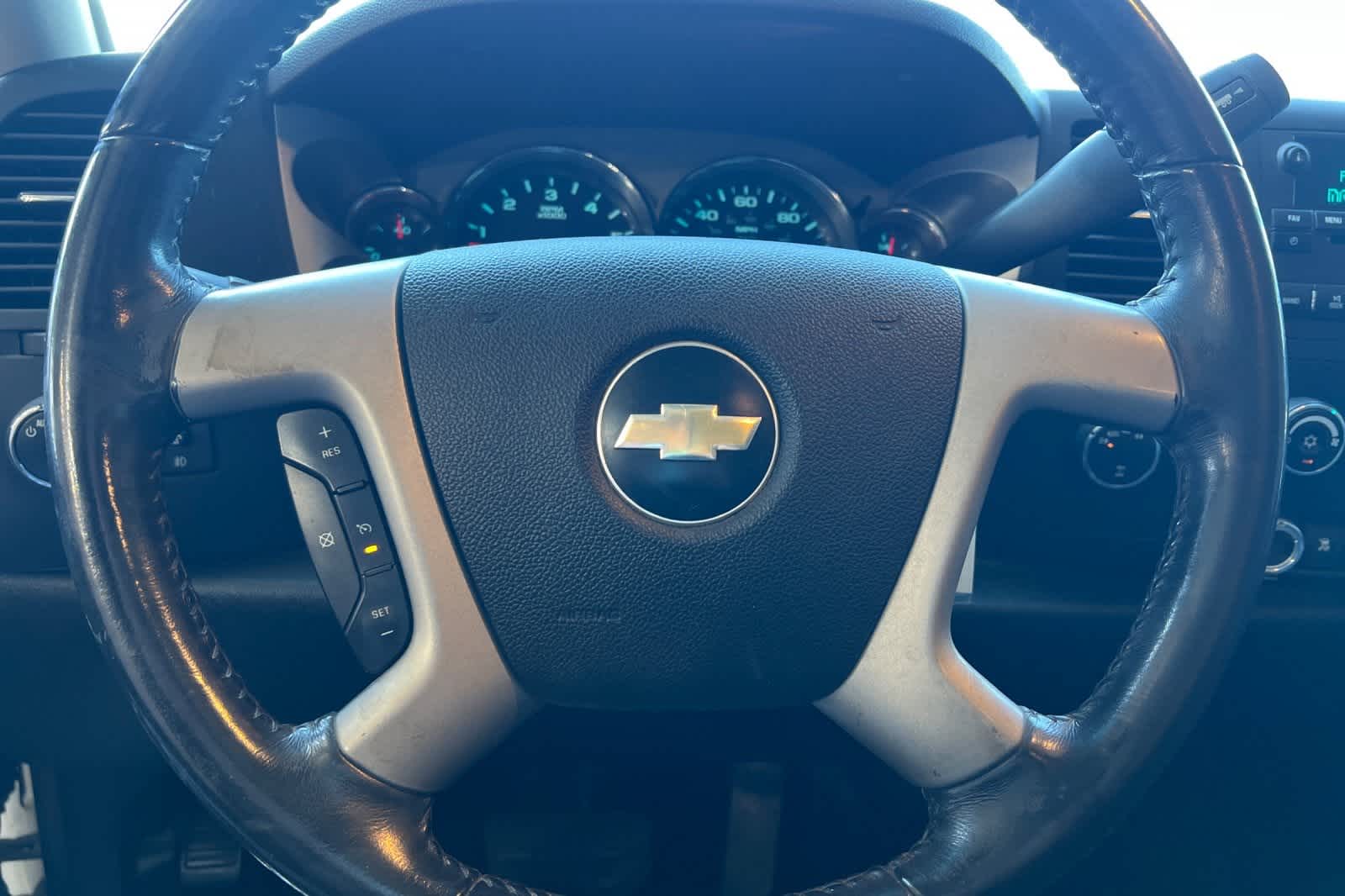 Thumbnail: 2009 Chevrolet Silverado 1500 - 23