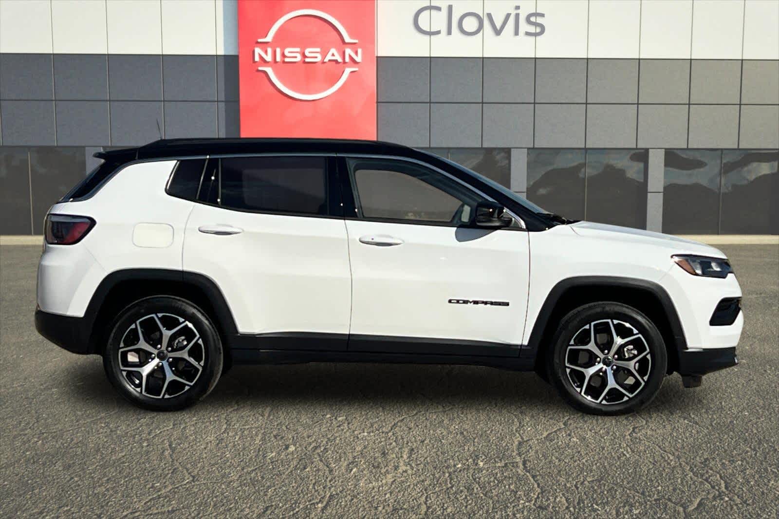 Thumbnail: 2025 Jeep Compass - 9