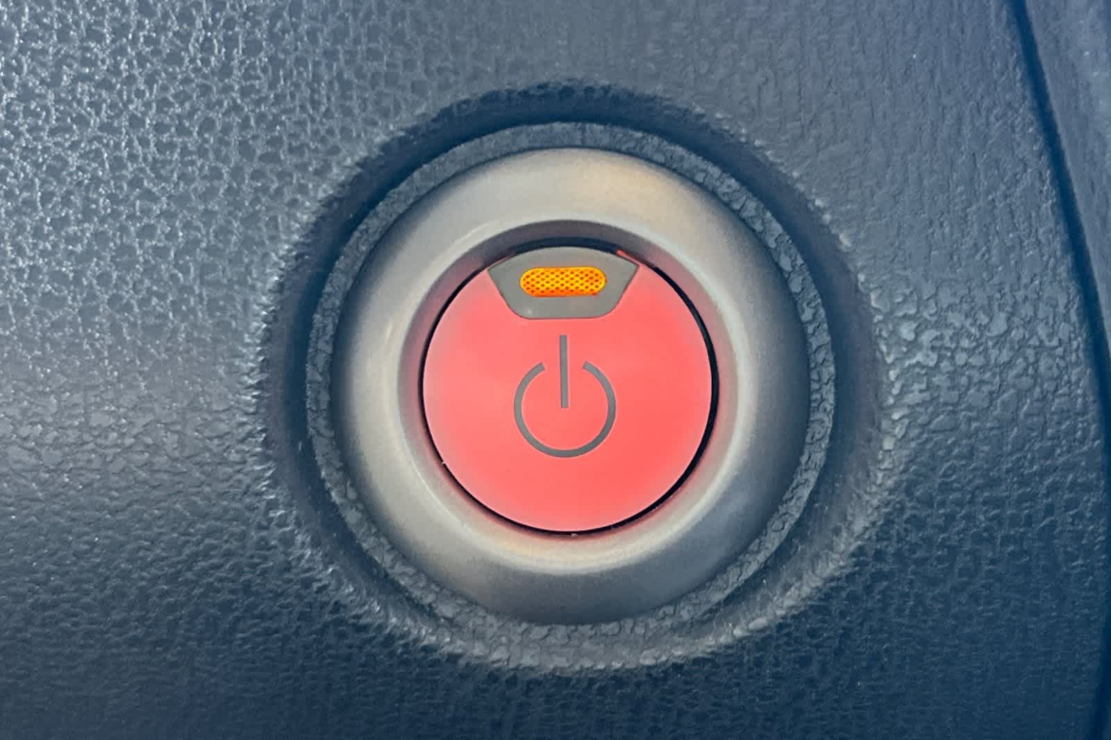 Thumbnail: 2015 Nissan Leaf - 25