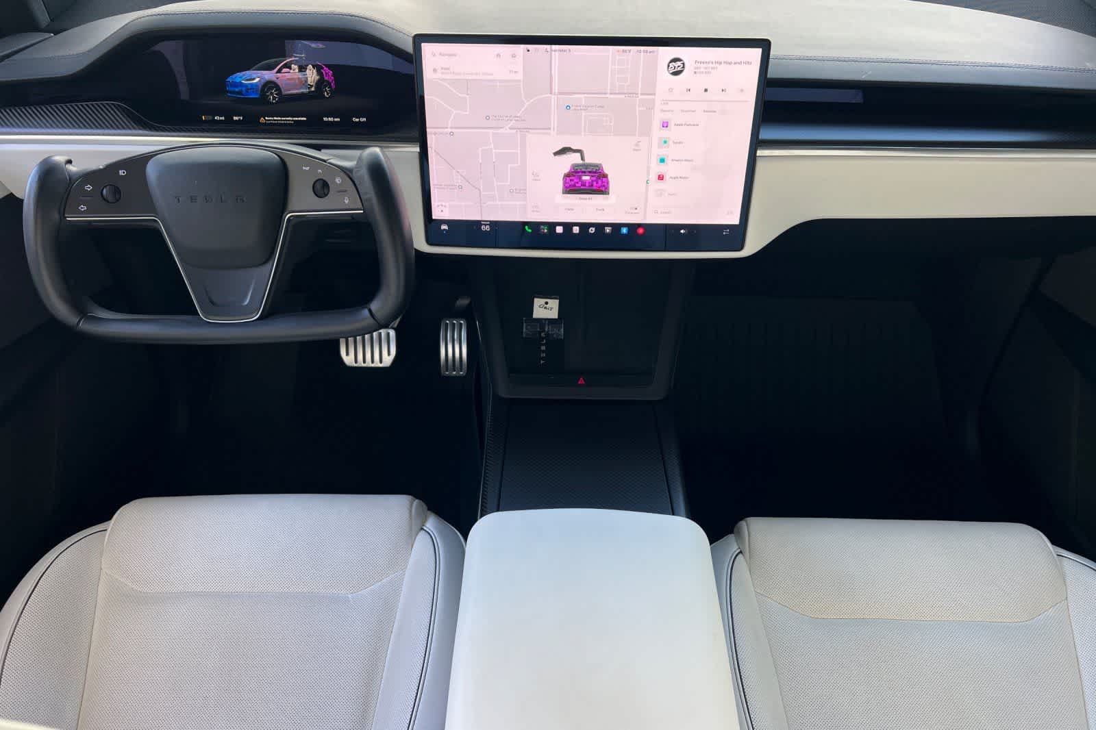 Thumbnail: 2022 Tesla Model X - 4