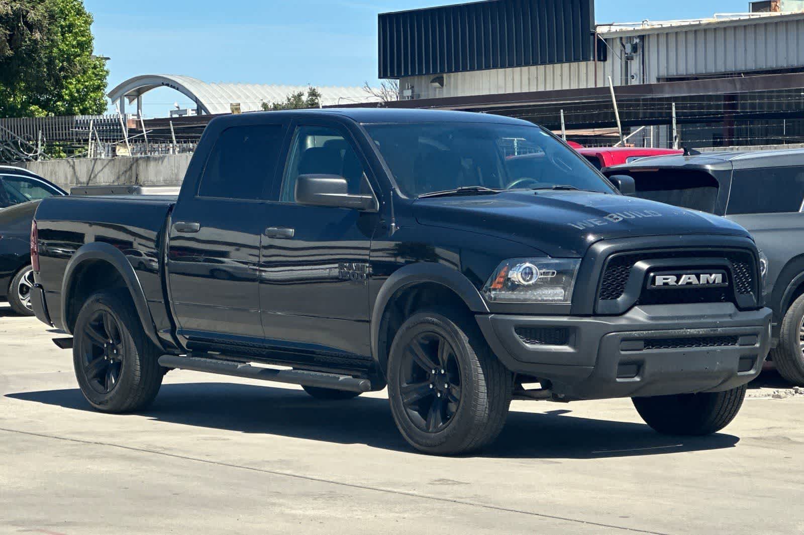 Thumbnail: 2022 RAM 1500 Classic - 10