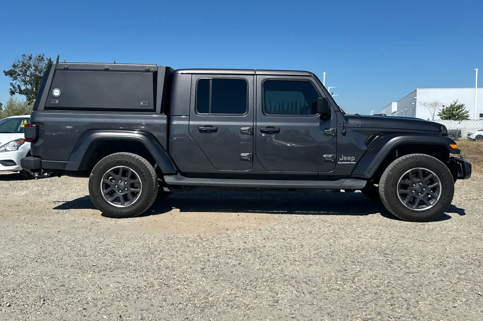 Thumbnail: 2022 Jeep Gladiator - 9