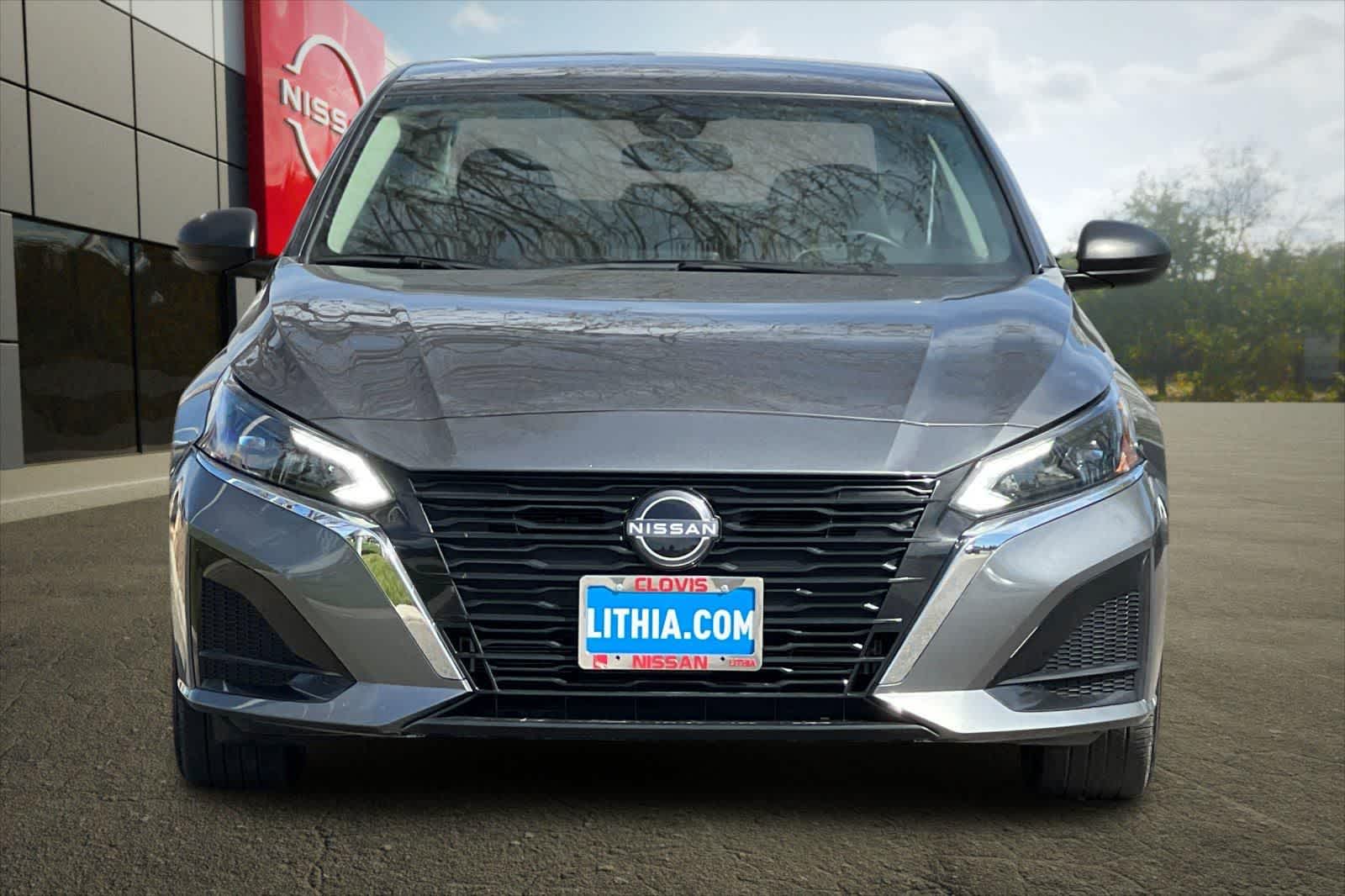 Thumbnail: 2025 Nissan Altima - 11