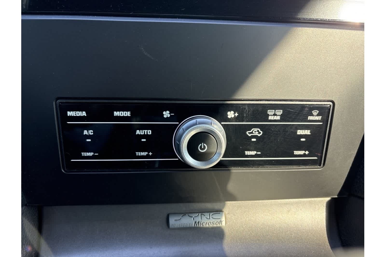 Thumbnail: 2014 Ford Mustang - 17