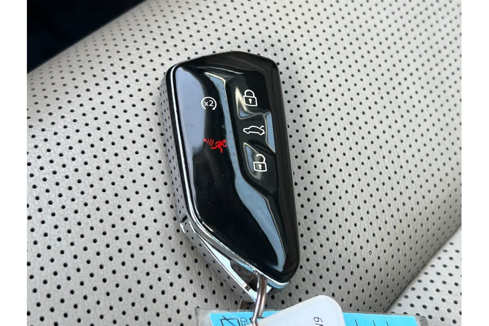 Thumbnail: 2024 Volkswagen Atlas - 31