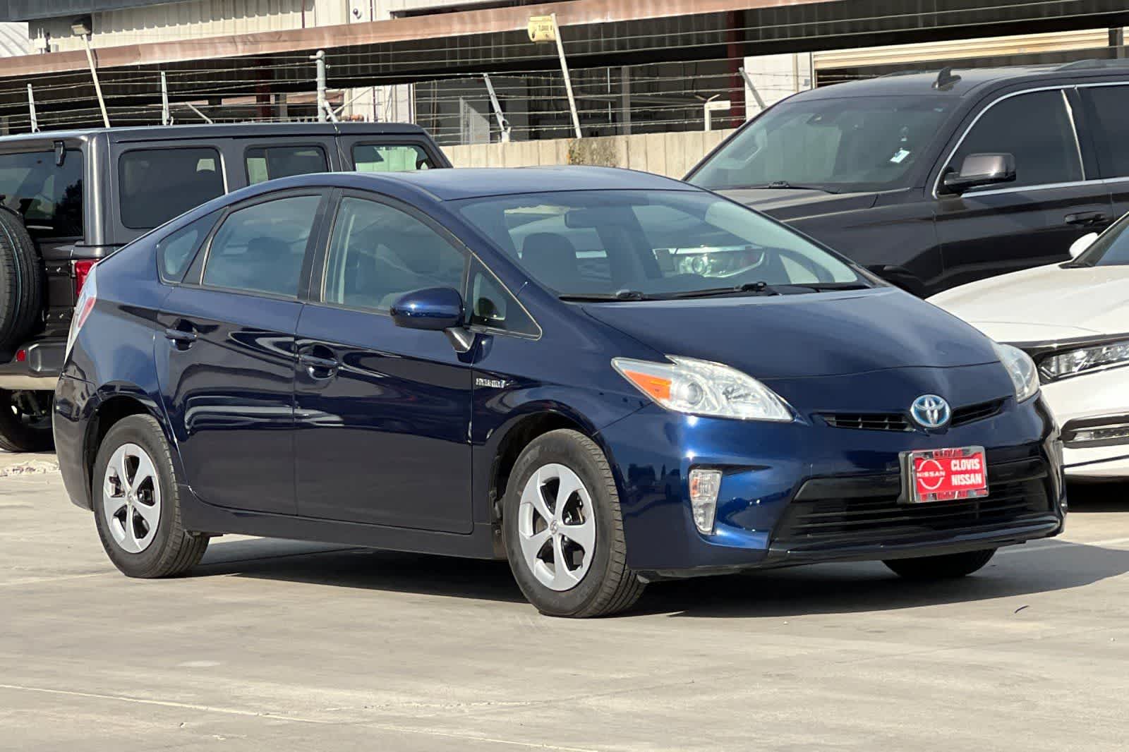 Thumbnail: 2013 Toyota Prius - 10