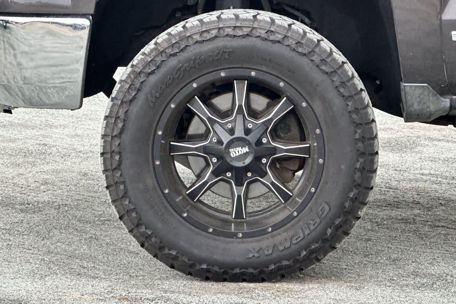 Thumbnail: 2015 Chevrolet Silverado 1500 - 12