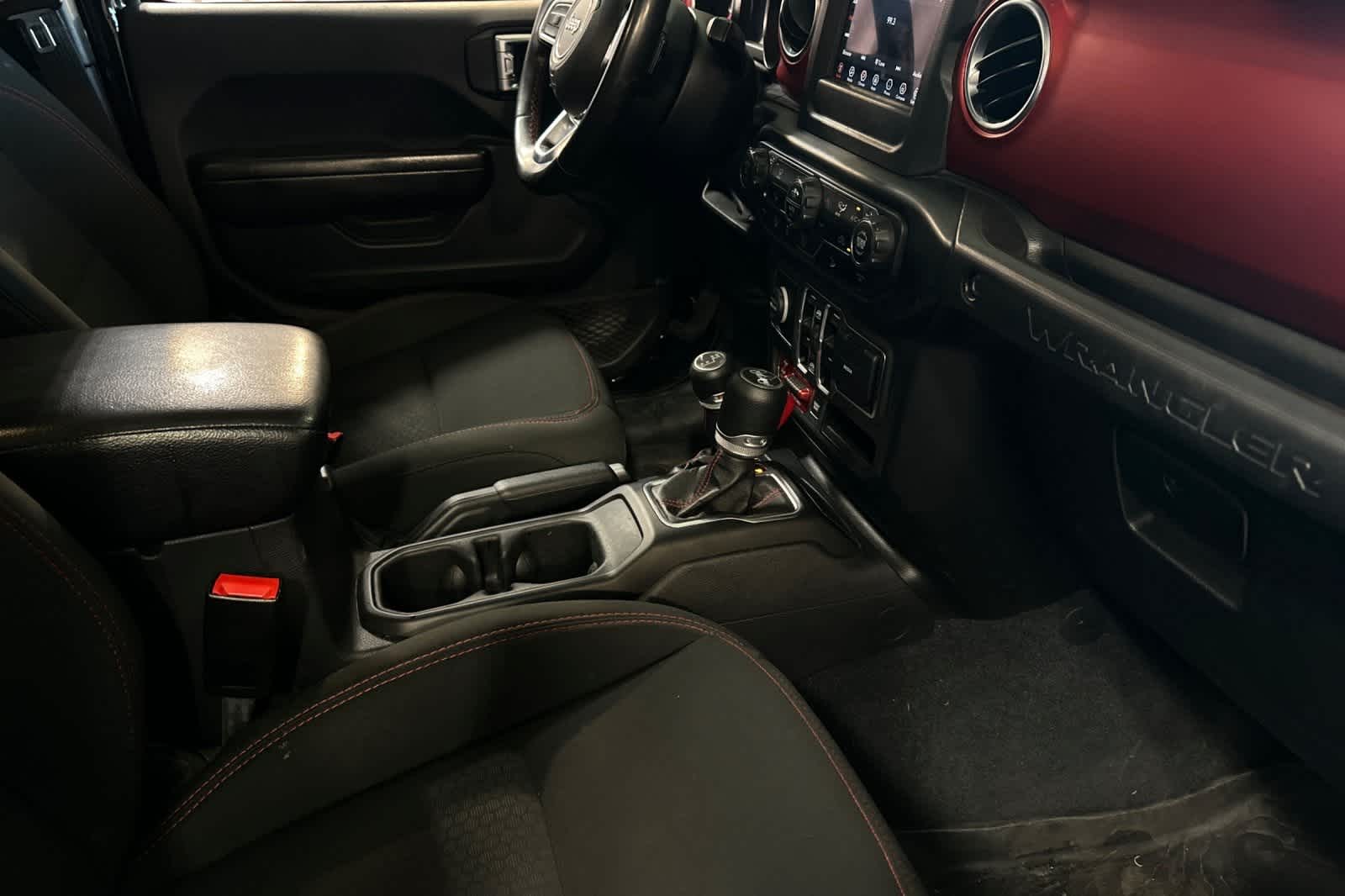 Thumbnail: 2020 Jeep Wrangler - 17