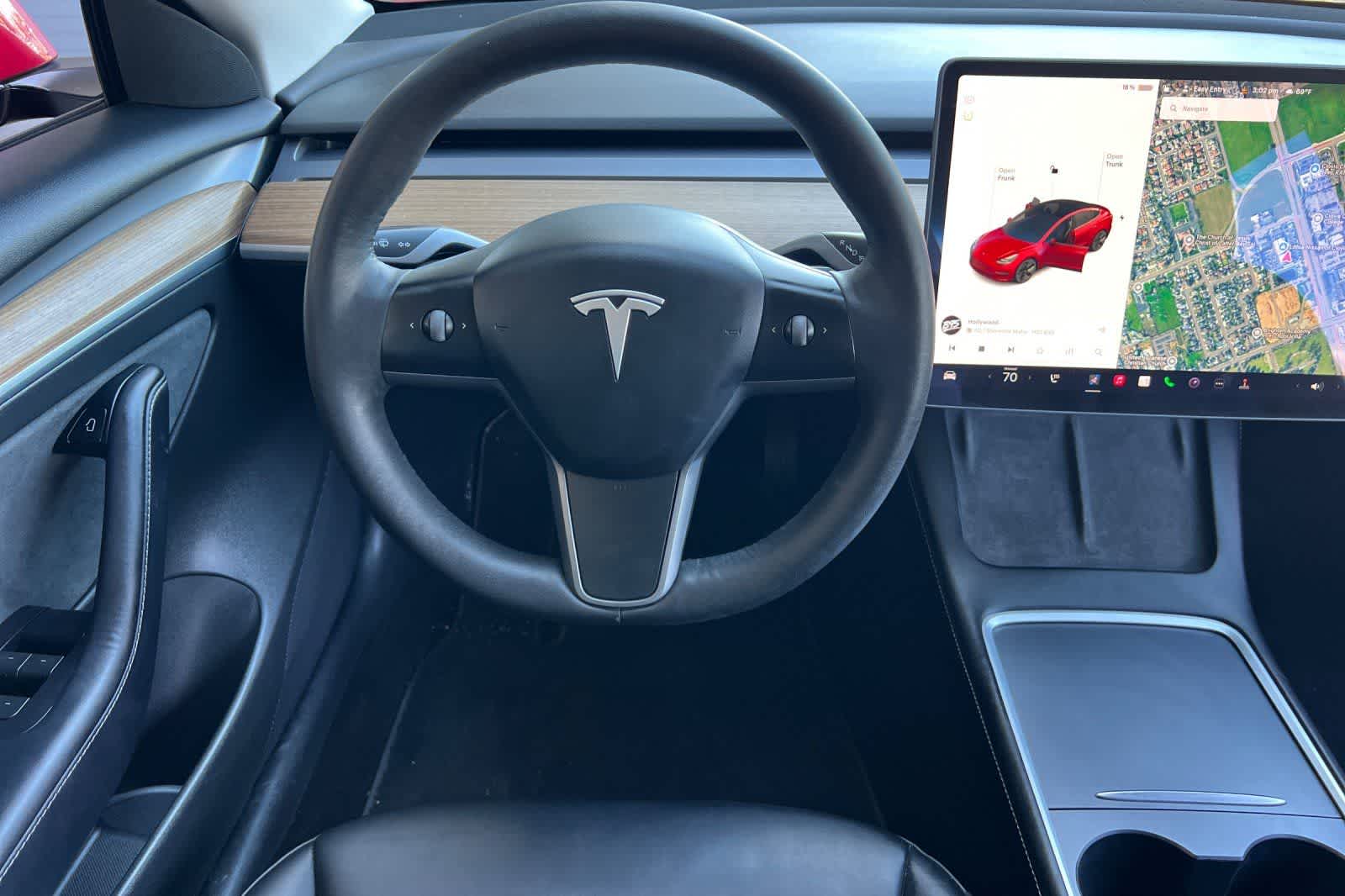 Thumbnail: 2022 Tesla Model 3 - 16