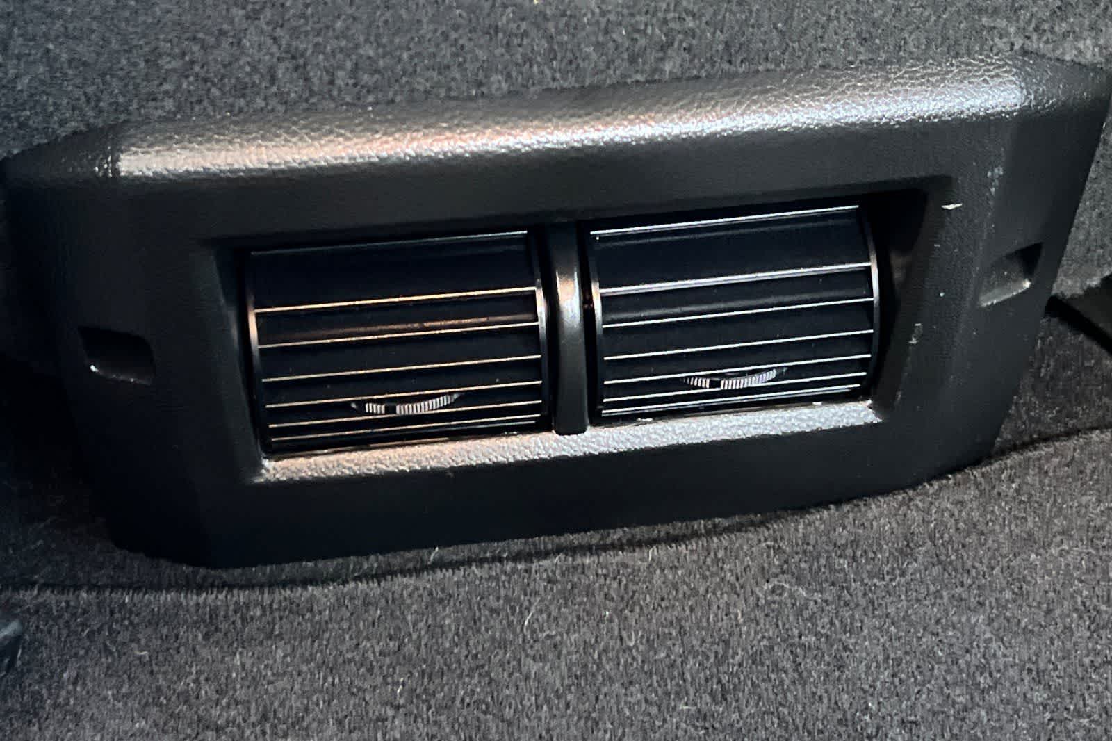 Thumbnail: 2023 RAM 1500 Classic - 15