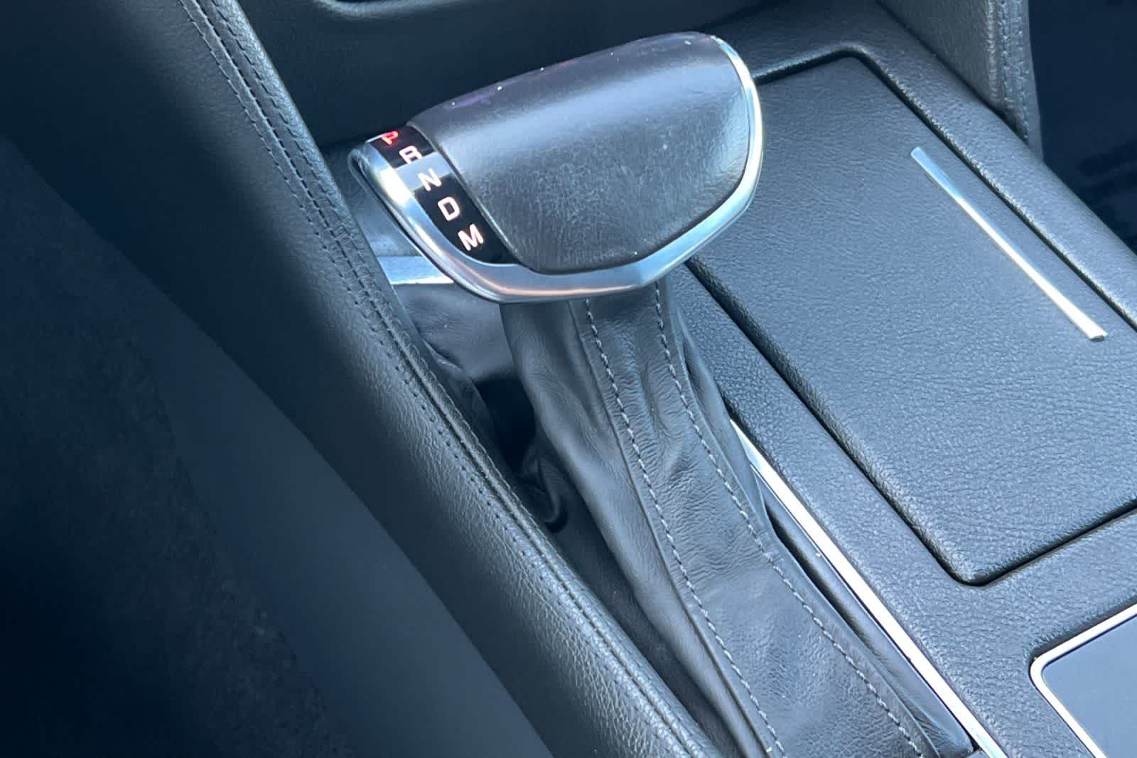 Thumbnail: 2018 Cadillac CT6 - 27