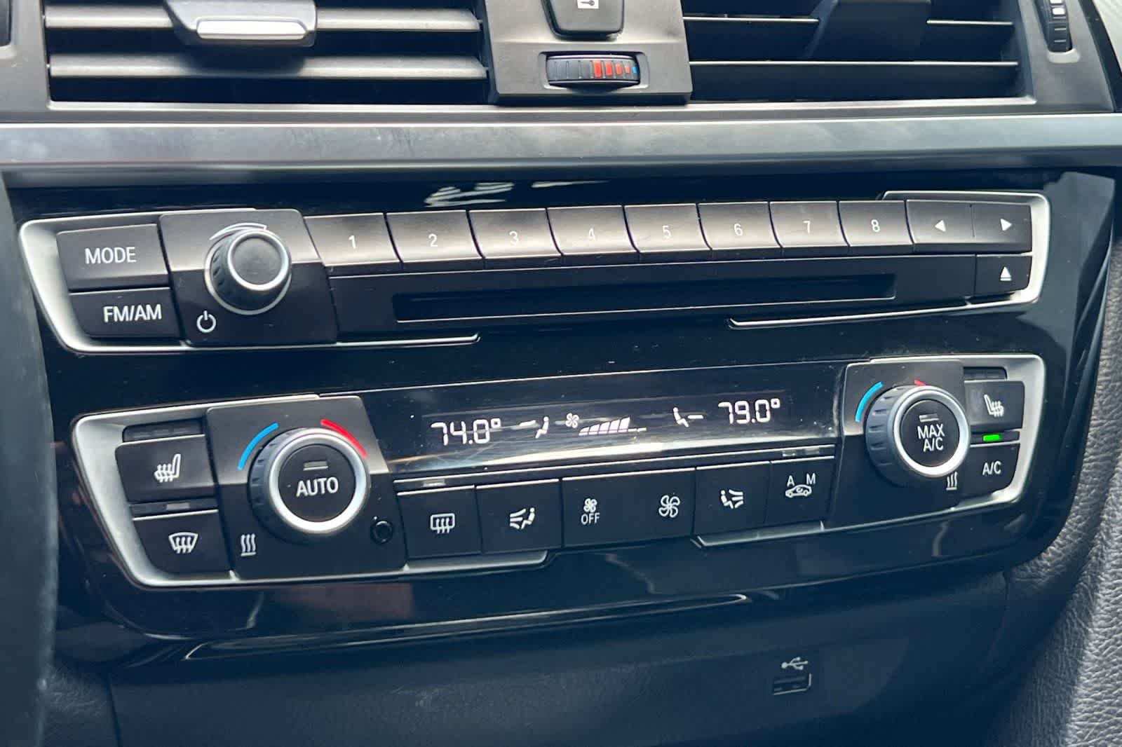 Thumbnail: 2018 BMW 3 Series - 22