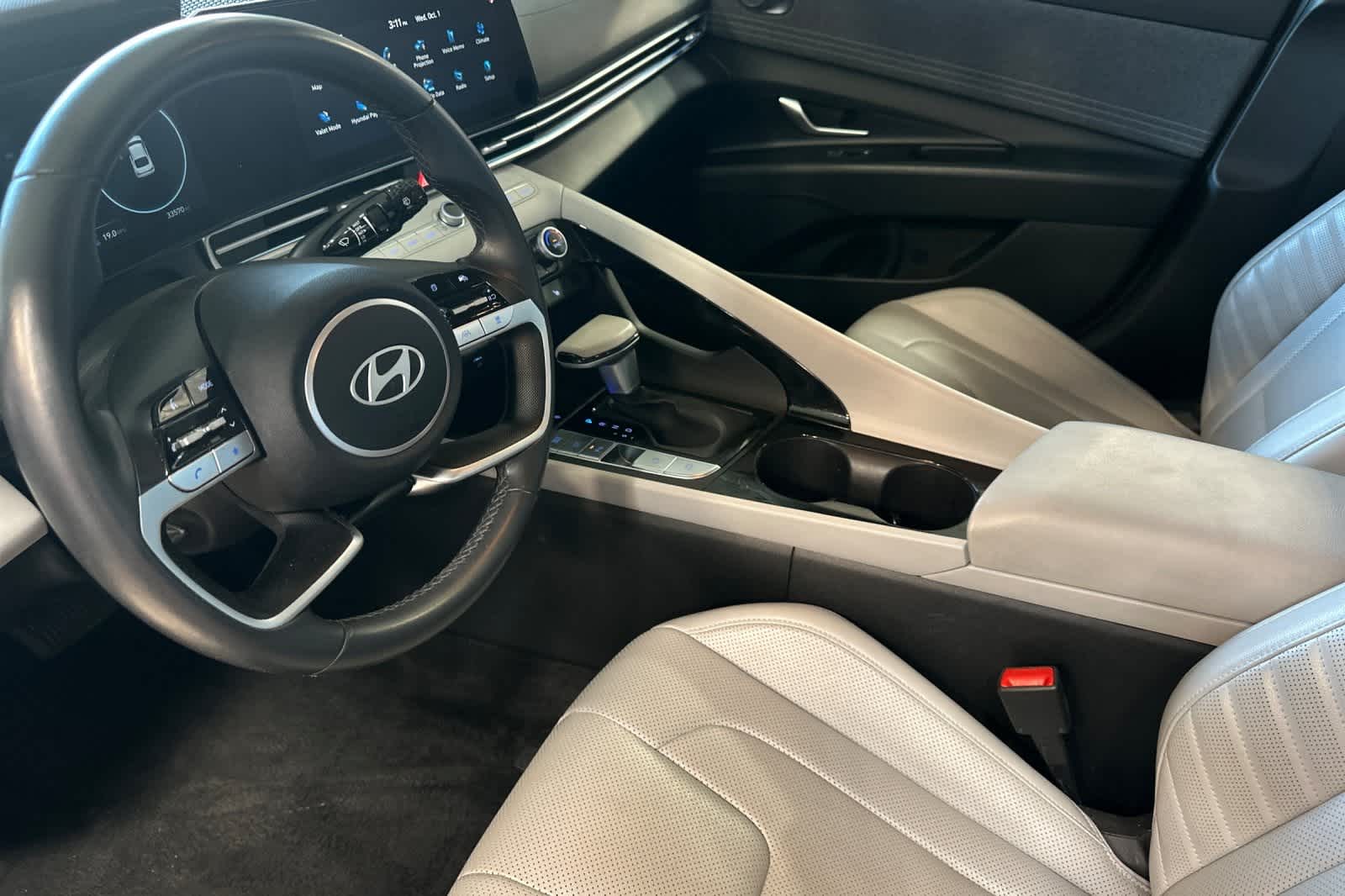 Thumbnail: 2024 Hyundai Elantra - 14