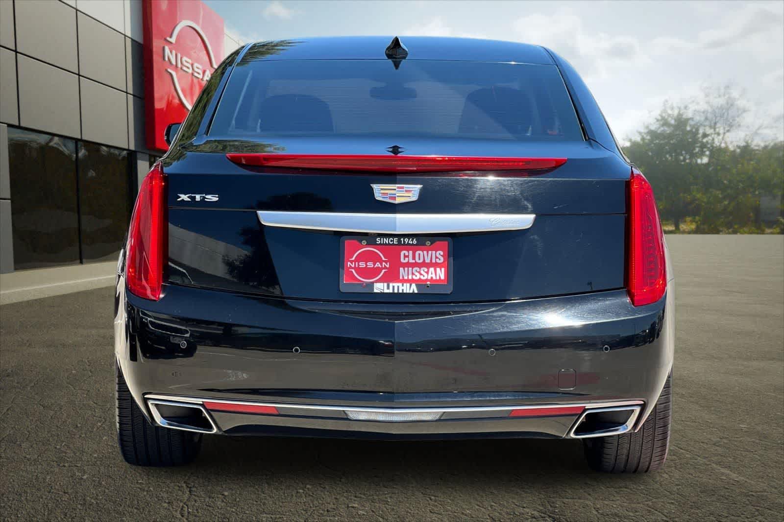Thumbnail: 2017 Cadillac XTS - 7