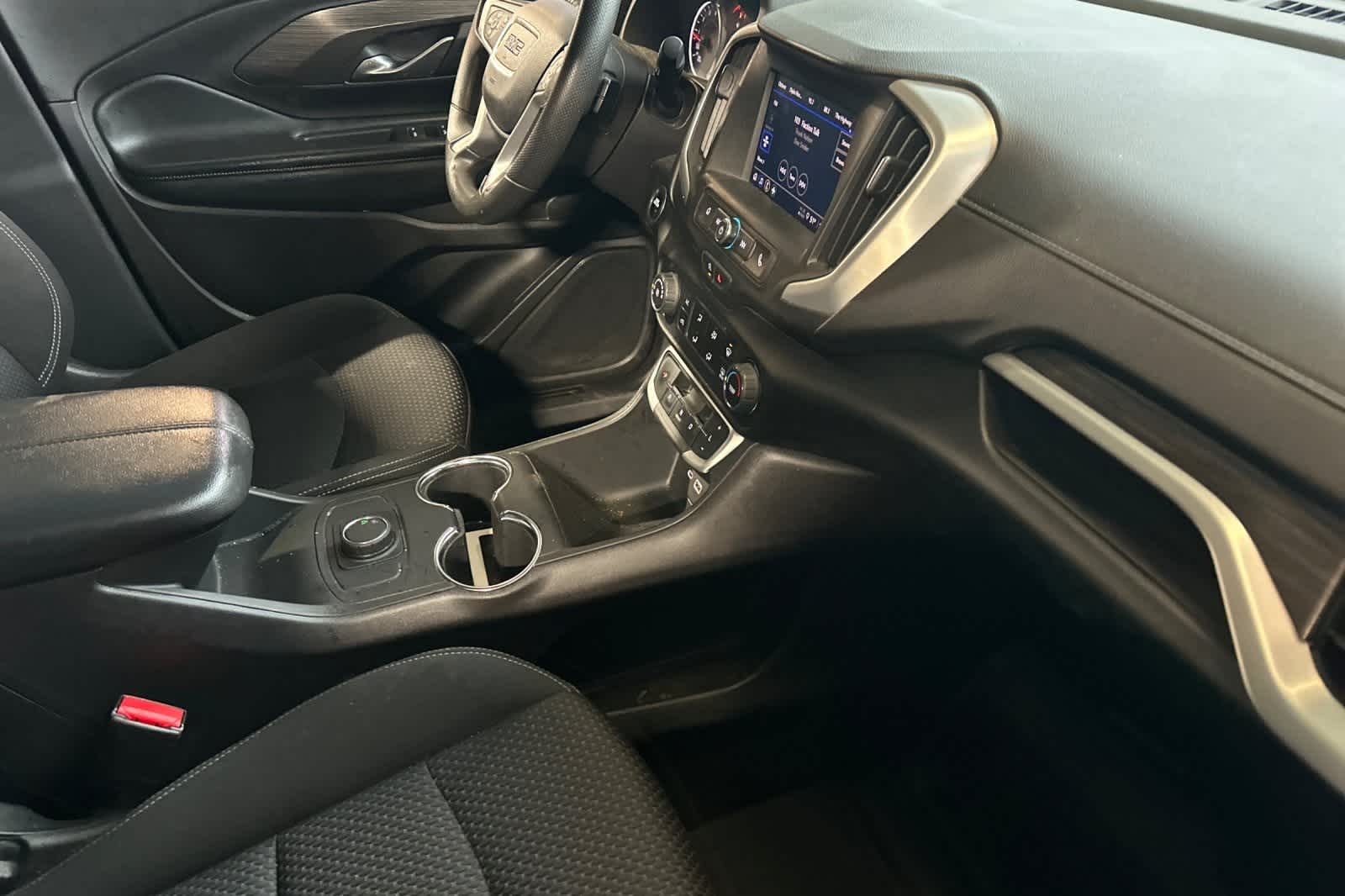 Thumbnail: 2024 GMC Terrain - 17