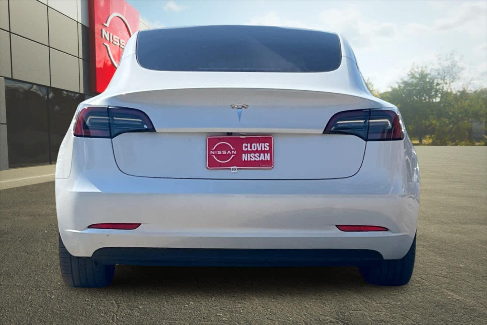 Thumbnail: 2023 Tesla Model 3 - 8