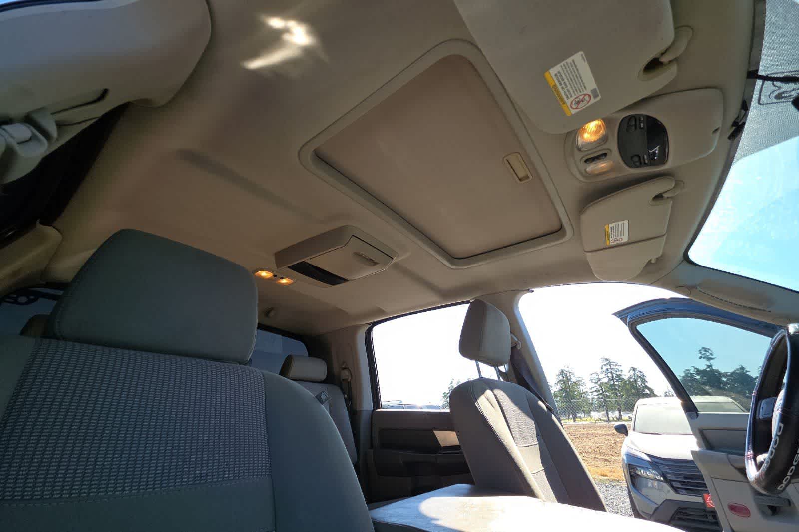 Thumbnail: 2007 Dodge Ram 1500 - 18
