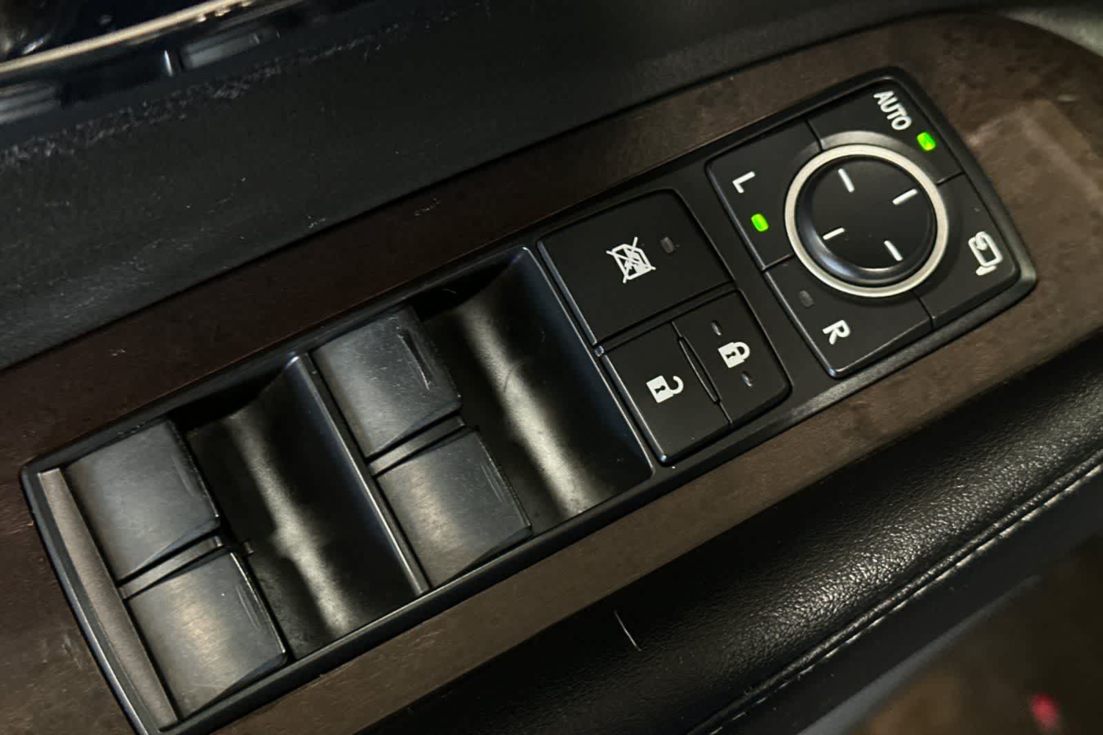 Thumbnail: 2014 Lexus RX - 14