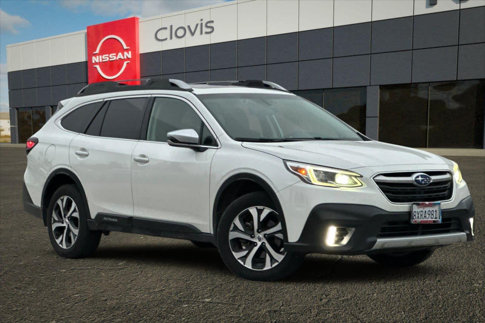 Thumbnail: 2022 Subaru Outback - 10