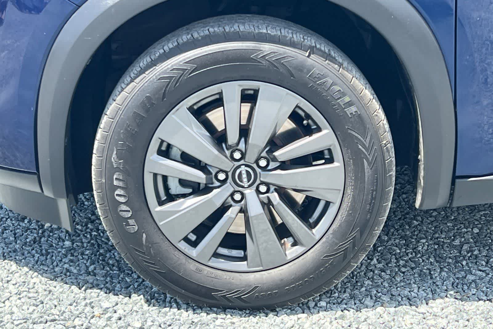 Thumbnail: 2022 Nissan Pathfinder - 36