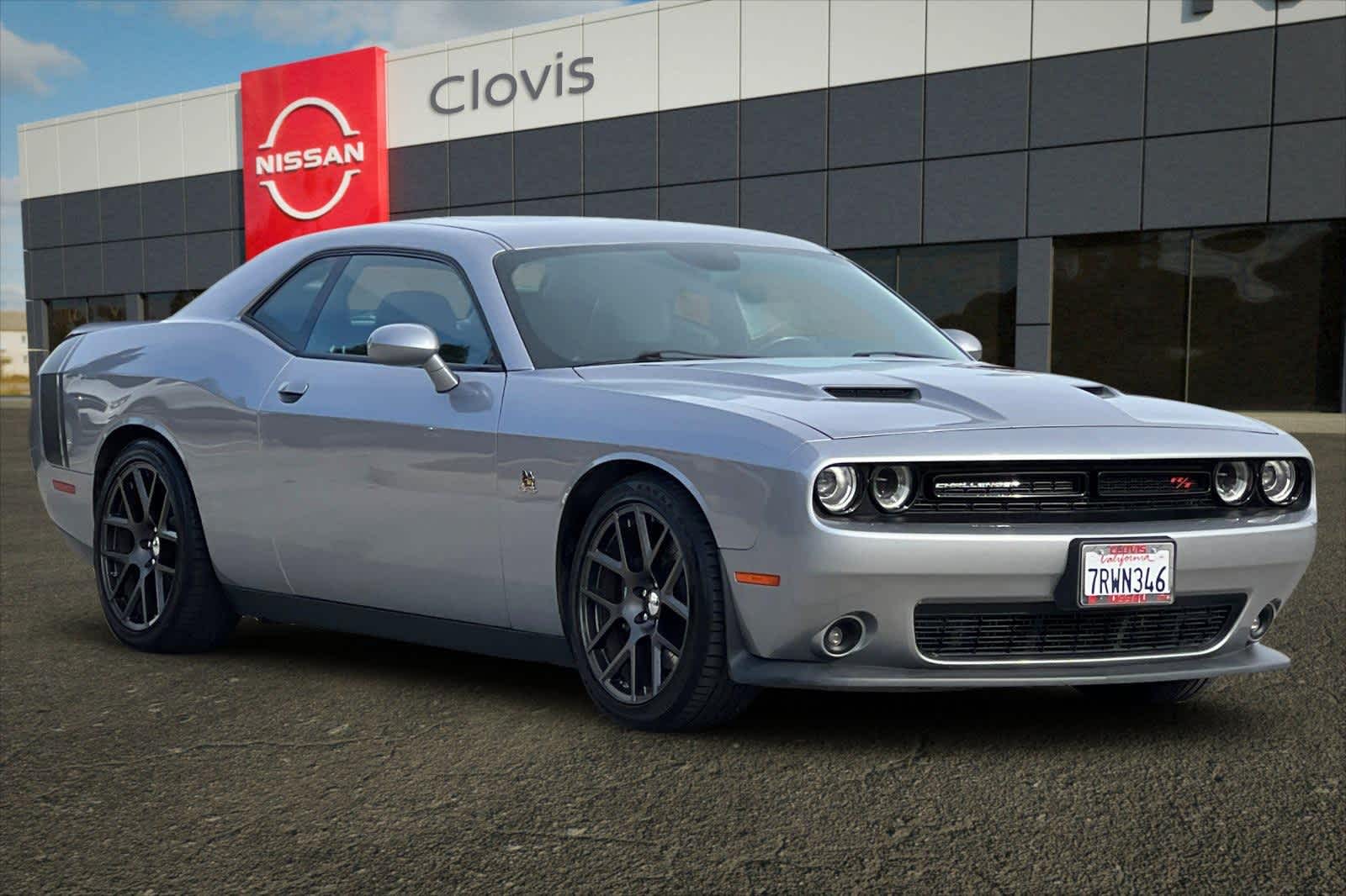 Thumbnail: 2016 Dodge Challenger - 10