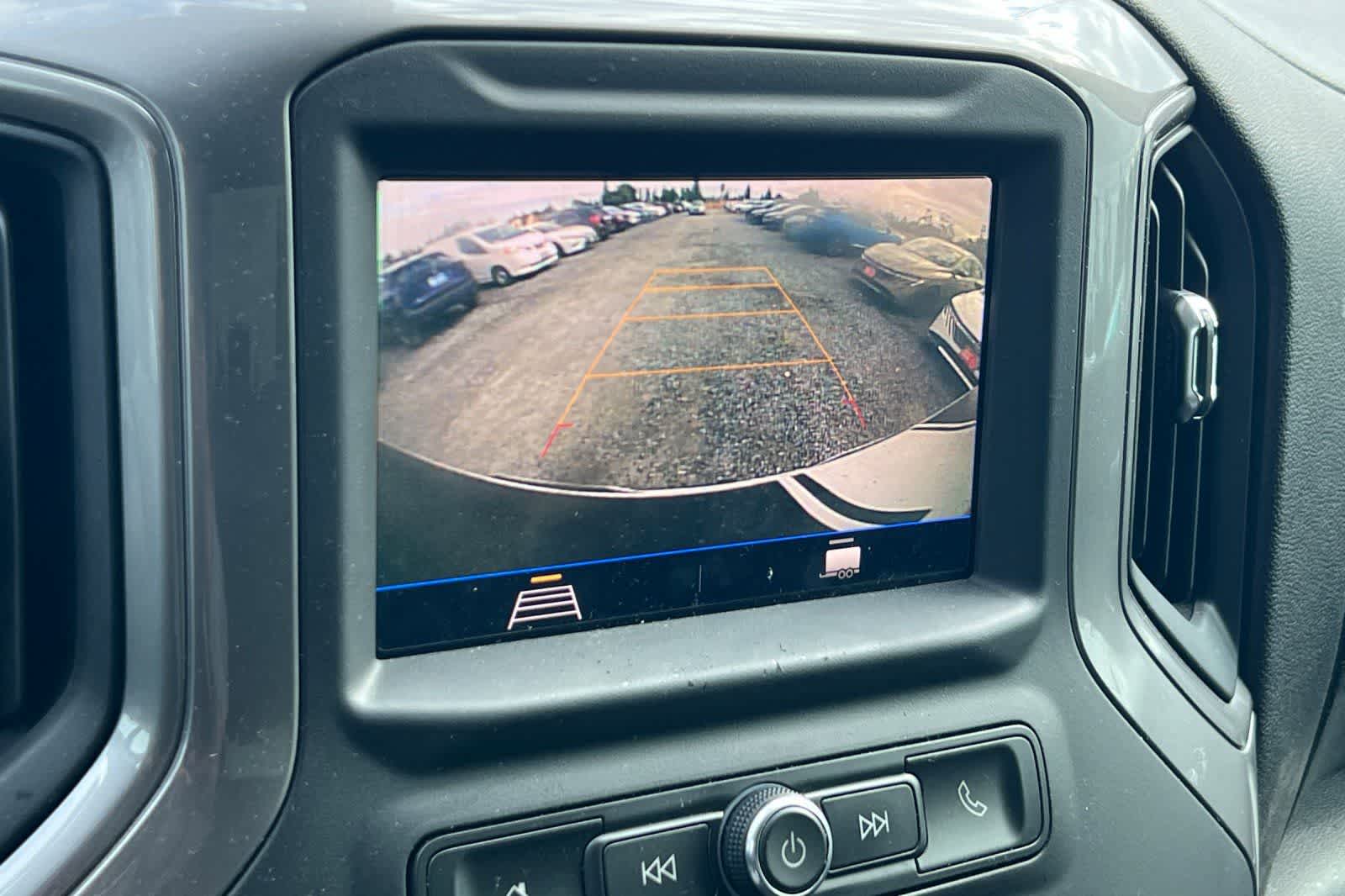 Thumbnail: 2021 Chevrolet Silverado 1500 - 20