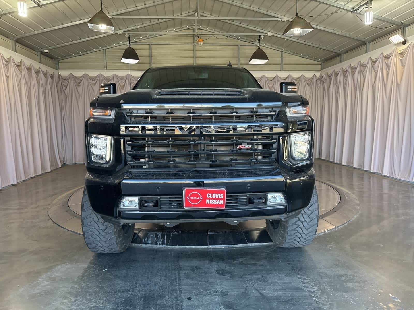 Thumbnail: 2022 Chevrolet Silverado 2500 - 3