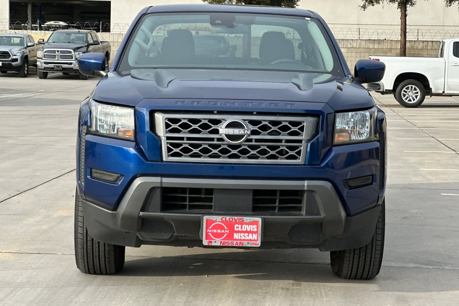 Thumbnail: 2022 Nissan Frontier - 11