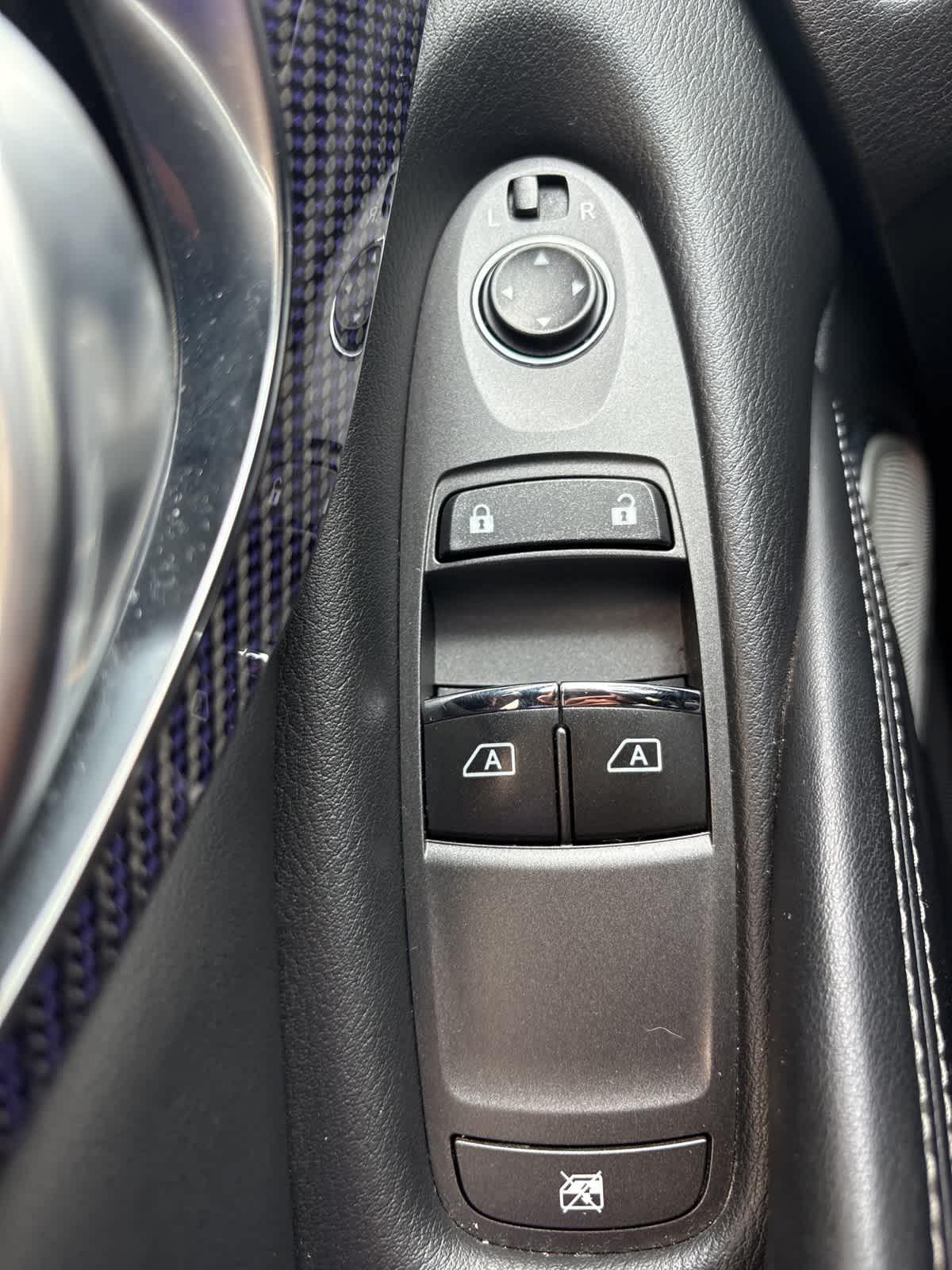 Thumbnail: 2017 INFINITI  - 12