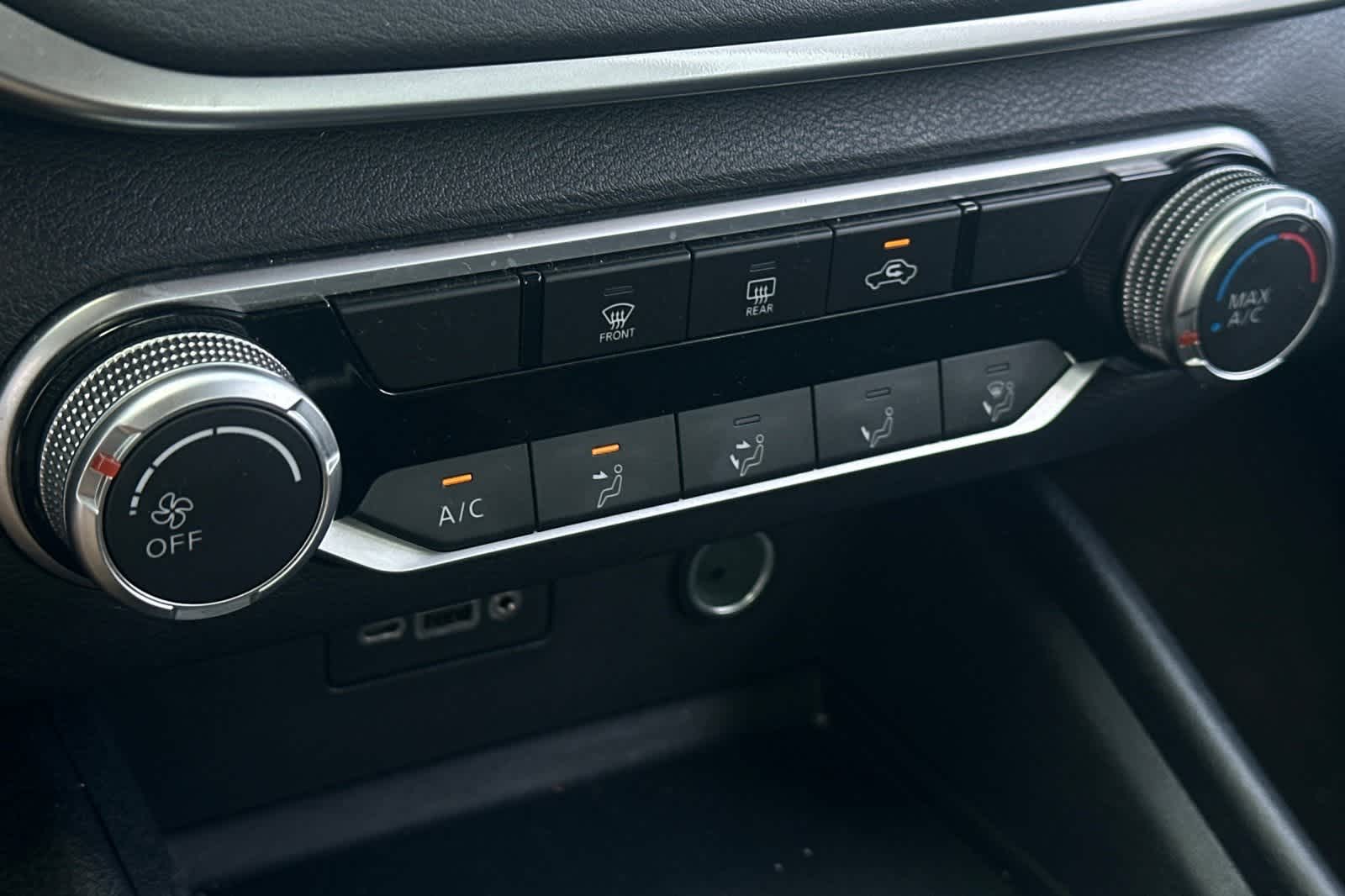 Thumbnail: 2022 Nissan Altima - 21