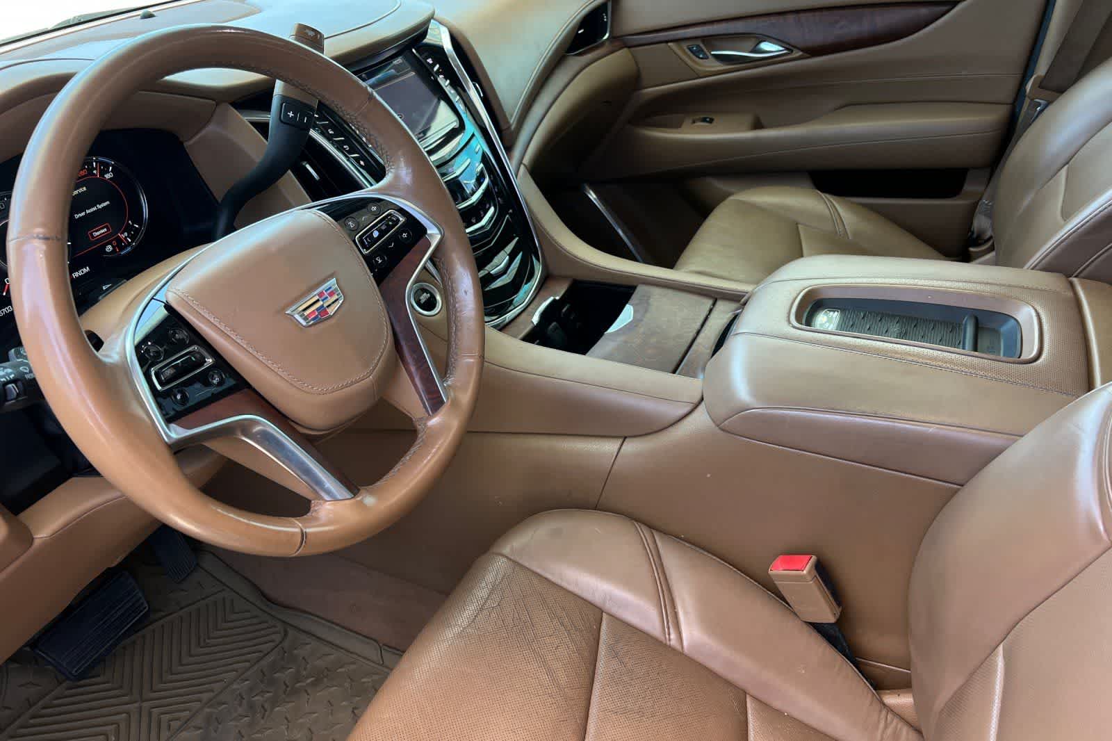 Thumbnail: 2016 Cadillac Escalade - 14