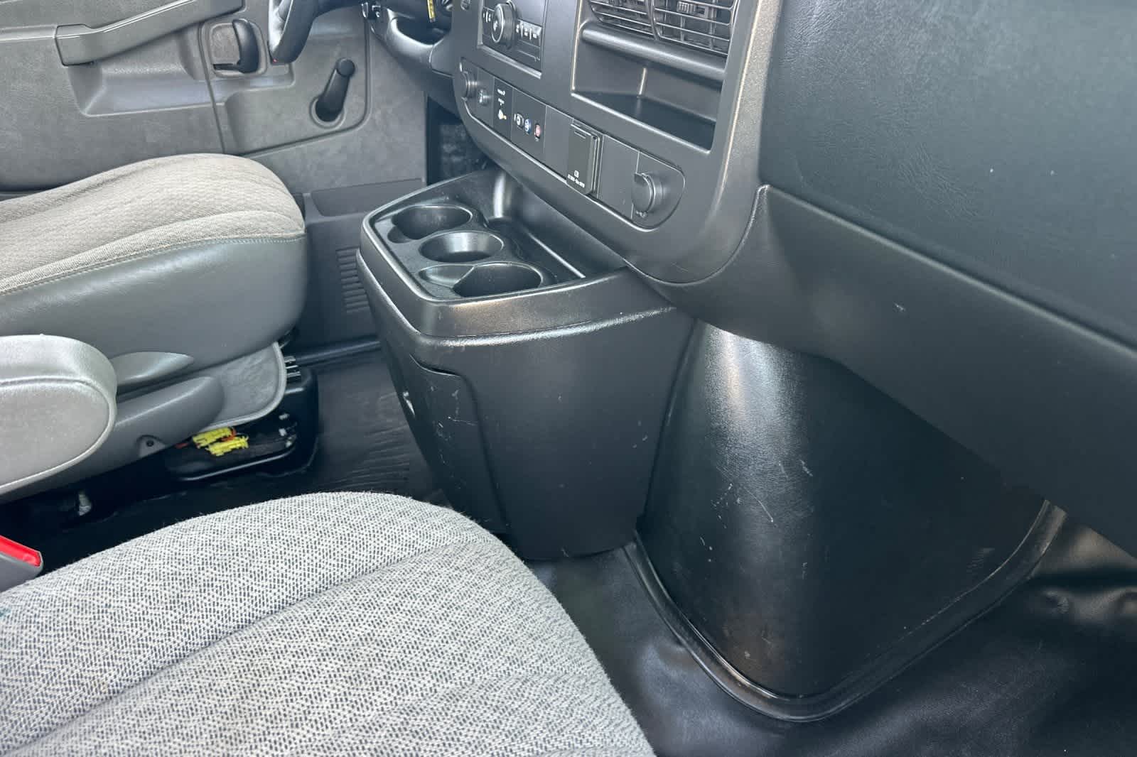 Thumbnail: 2019 Chevrolet Express - 17