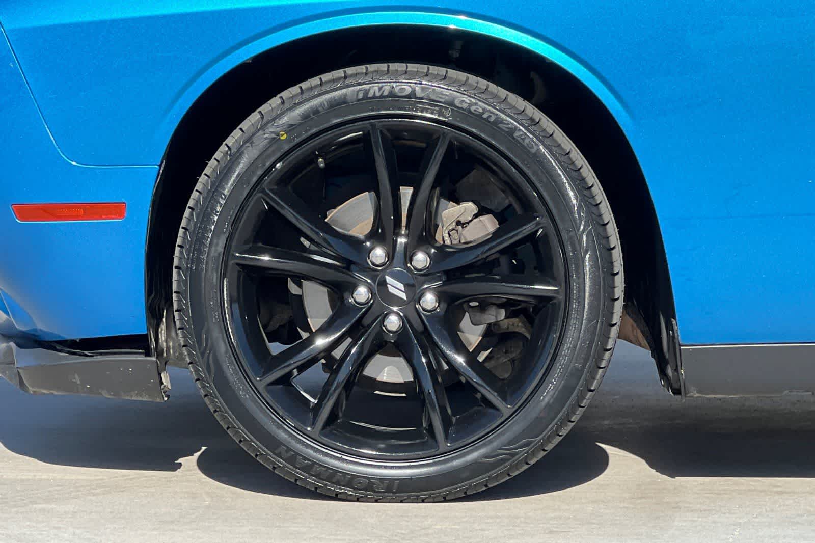 Thumbnail: 2018 Dodge Challenger - 34
