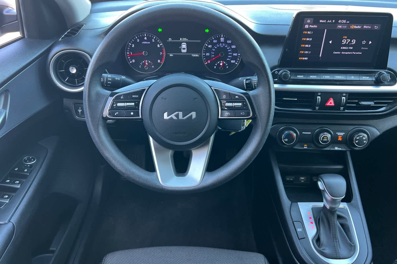 Thumbnail: 2023 Kia Forte - 17