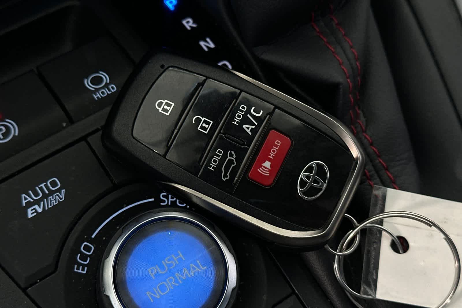 Thumbnail: 2023 Toyota RAV4 - 28