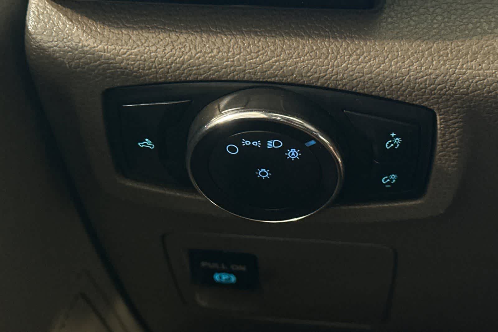 Thumbnail: 2018 Ford F-150 - 32