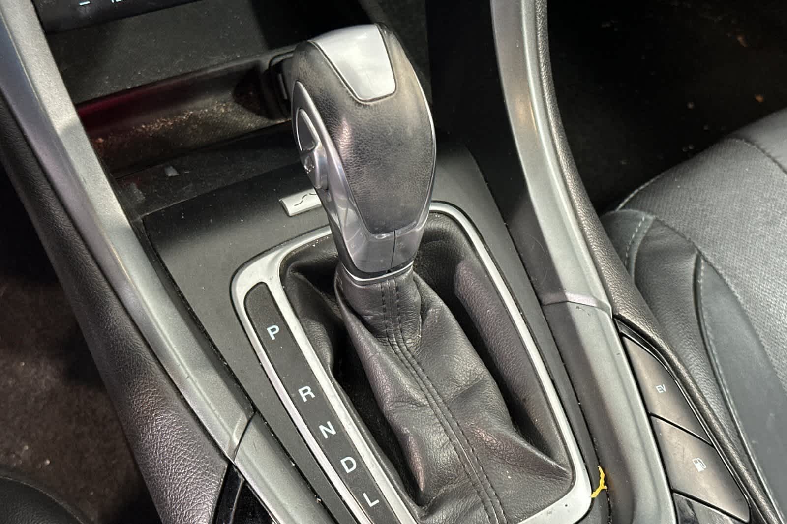 Thumbnail: 2015 Ford Fusion - 23