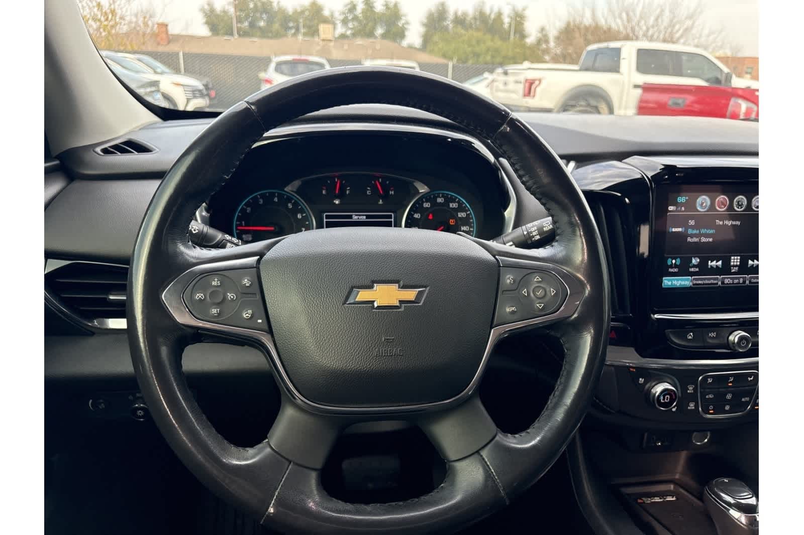 Thumbnail: 2019 Chevrolet Traverse - 23