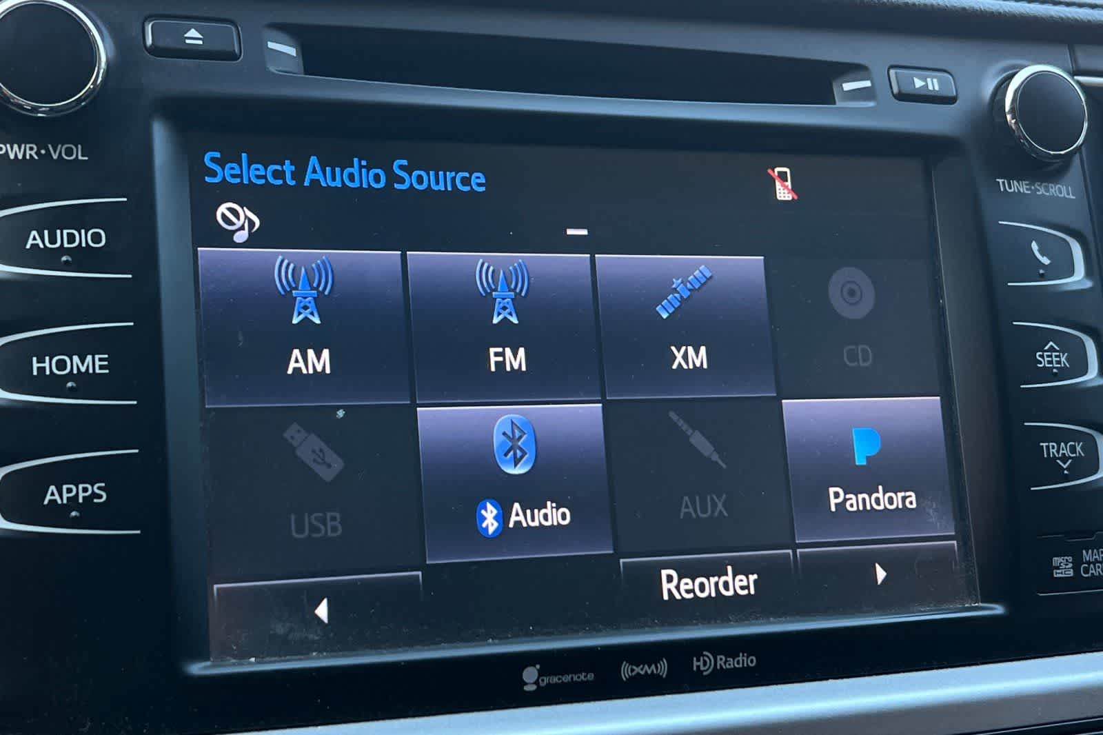 Thumbnail: 2018 Toyota Highlander - 20