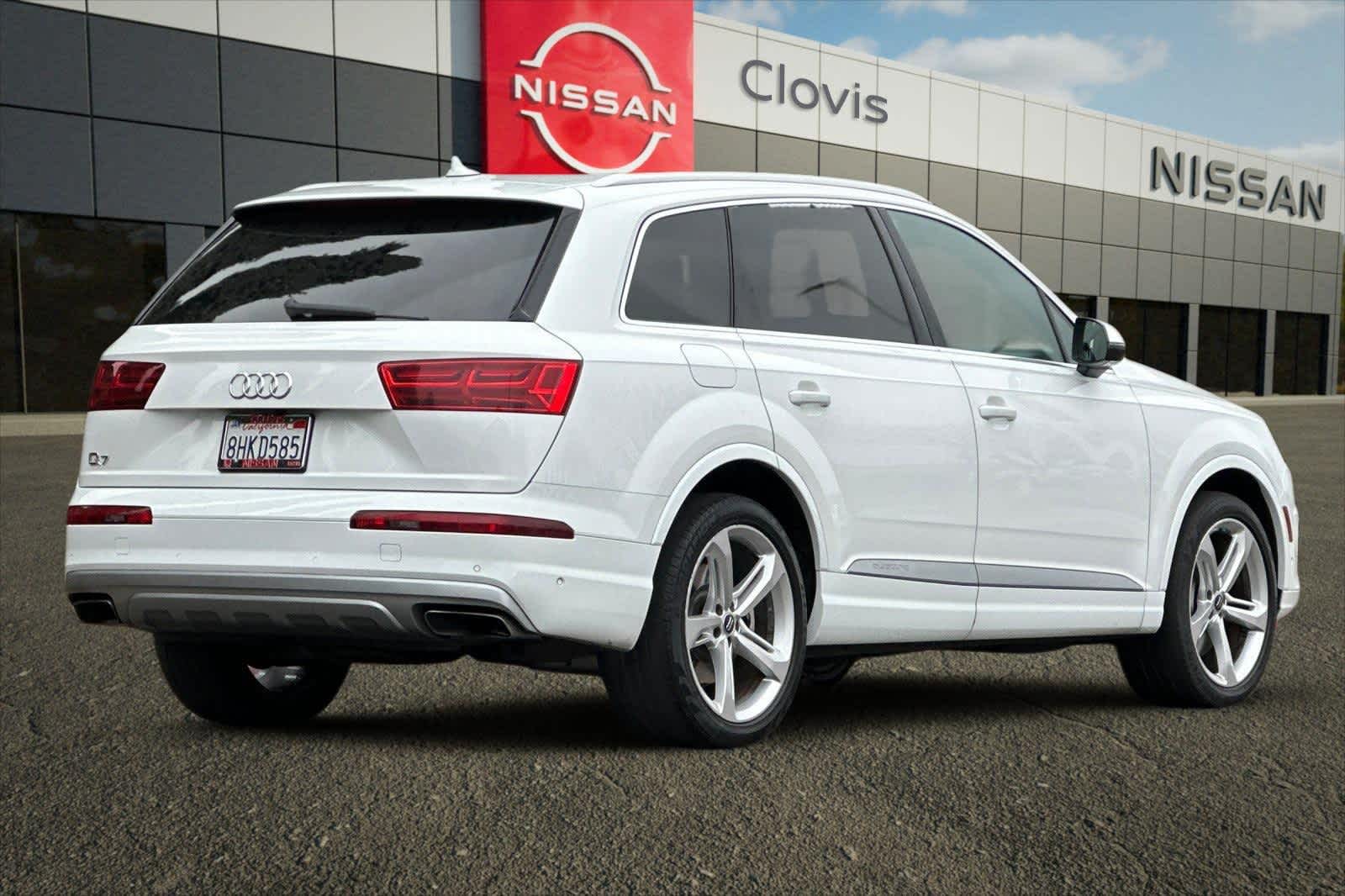 Thumbnail: 2019 Audi Q7 - 3