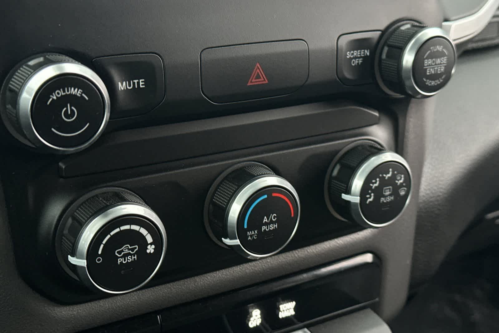 Thumbnail: 2022 RAM 1500 - 22