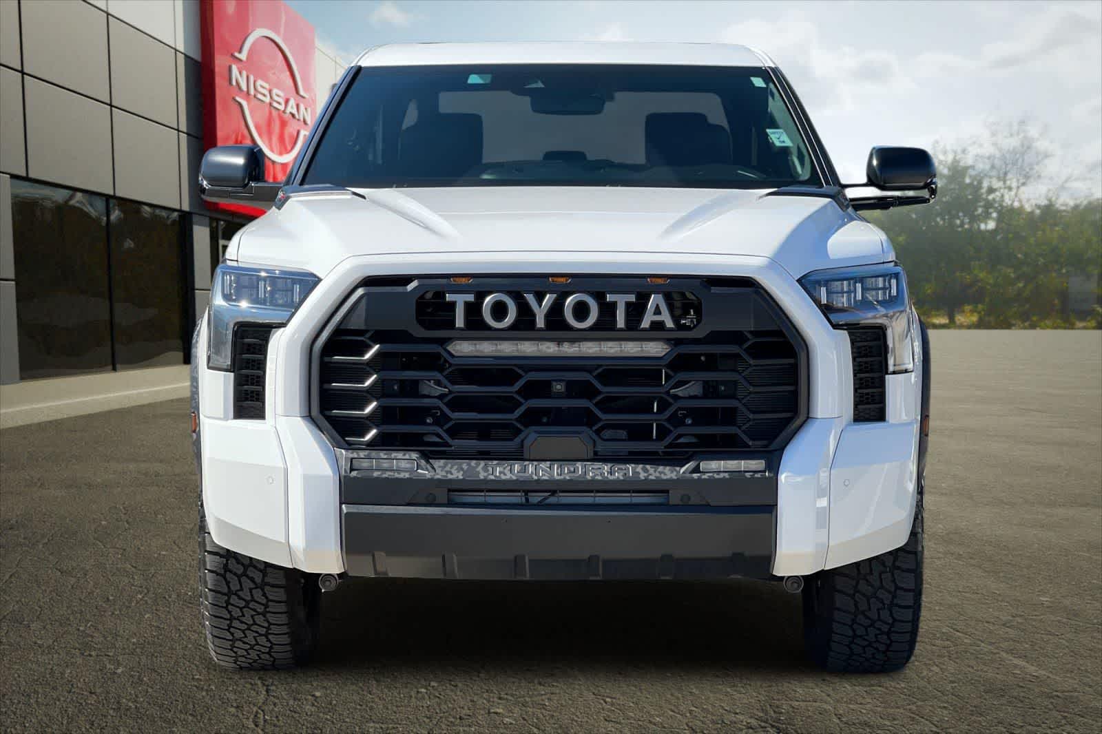 Thumbnail: 2025 Toyota Tundra - 10