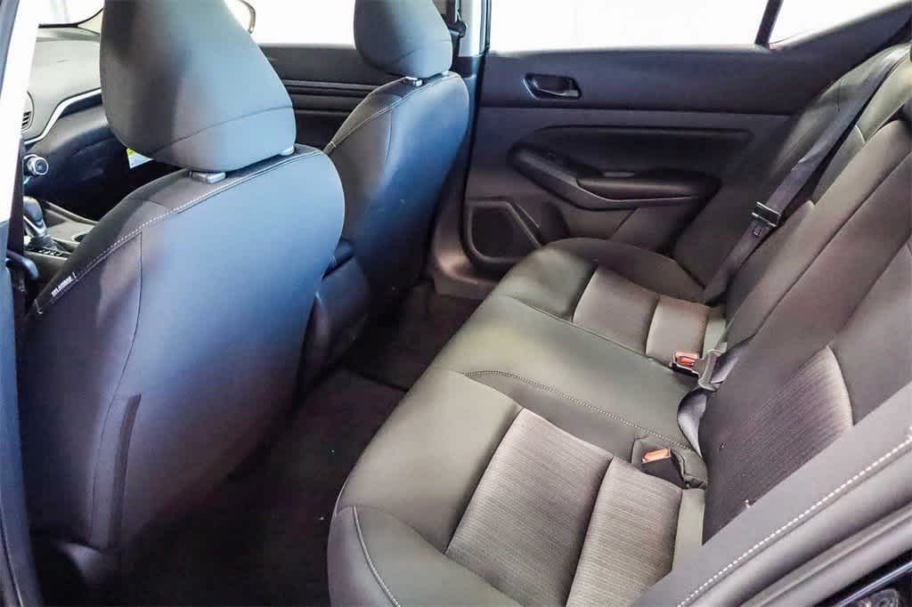 Thumbnail: 2025 Nissan Altima - 18