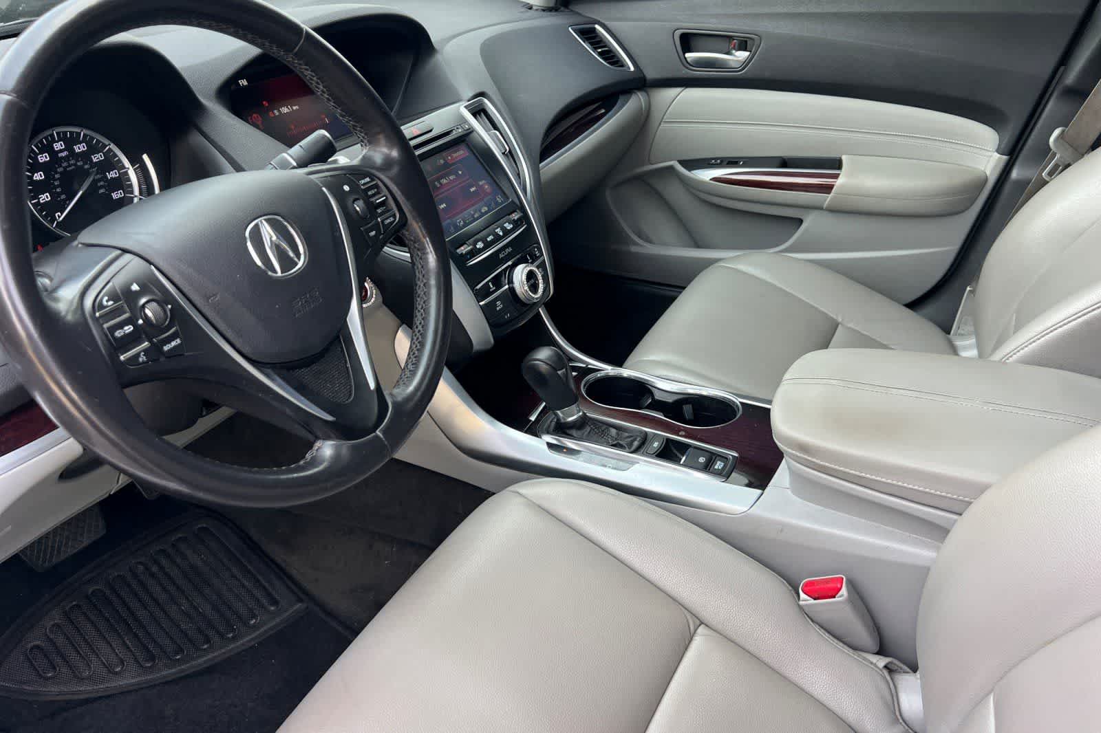 Thumbnail: 2015 Acura TLX - 12