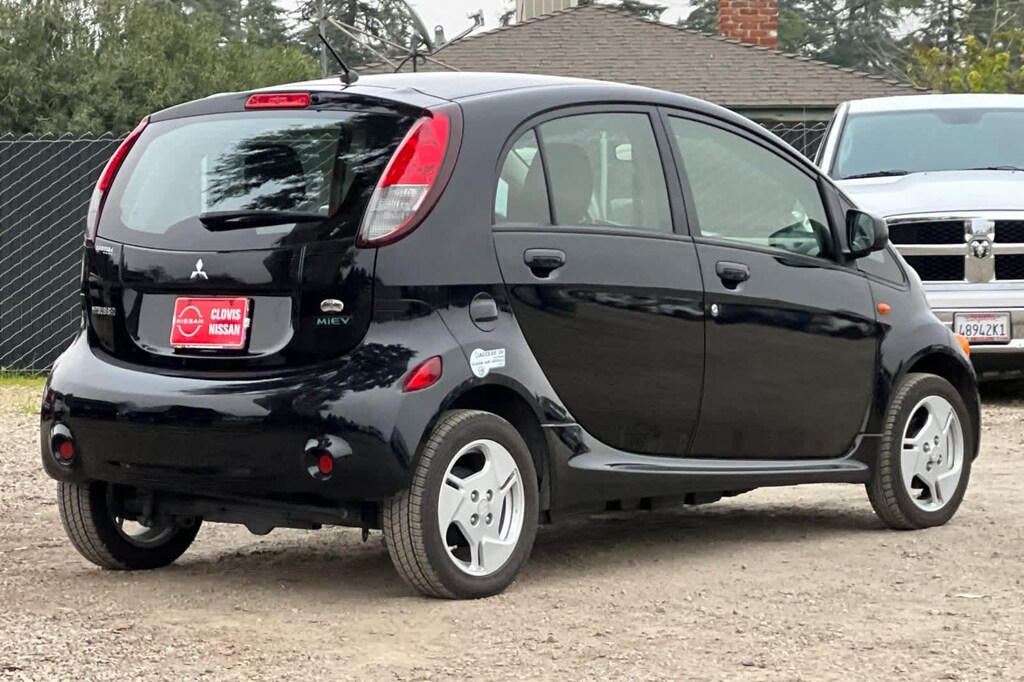 Used 2016 Mitsubishi i-MiEV ES Hatchback