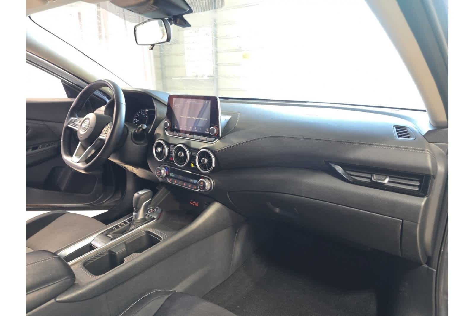 Thumbnail: 2021 Nissan Sentra - 12