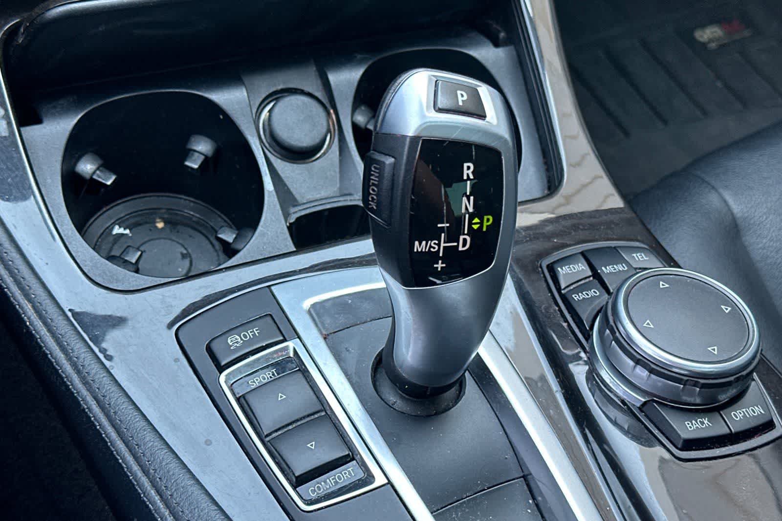 Thumbnail: 2015 BMW 5 Series - 21